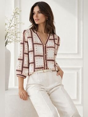 LOFT light Ivory peach Pink Print V-Neck Blouse Size Small 3/4 Sleeve office lux